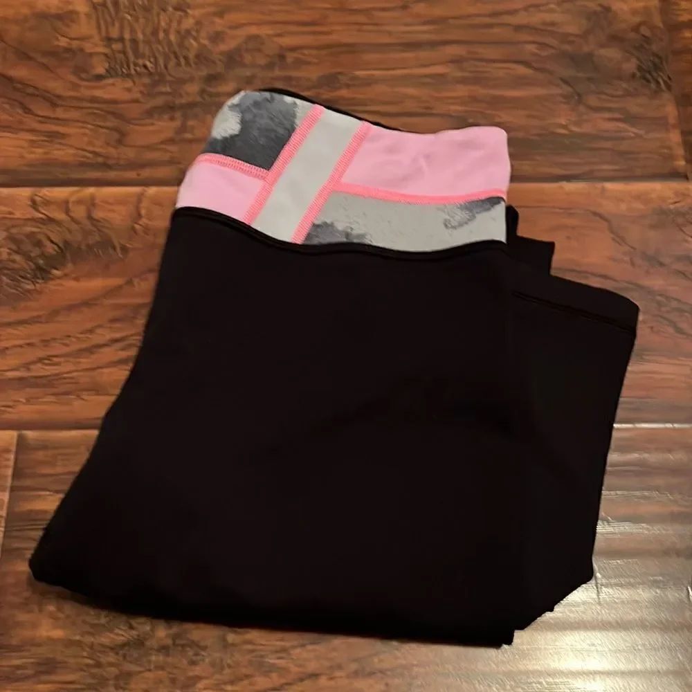 Lululemon Athletic Black Flare Leg Leggings Athleisure Workout Gym